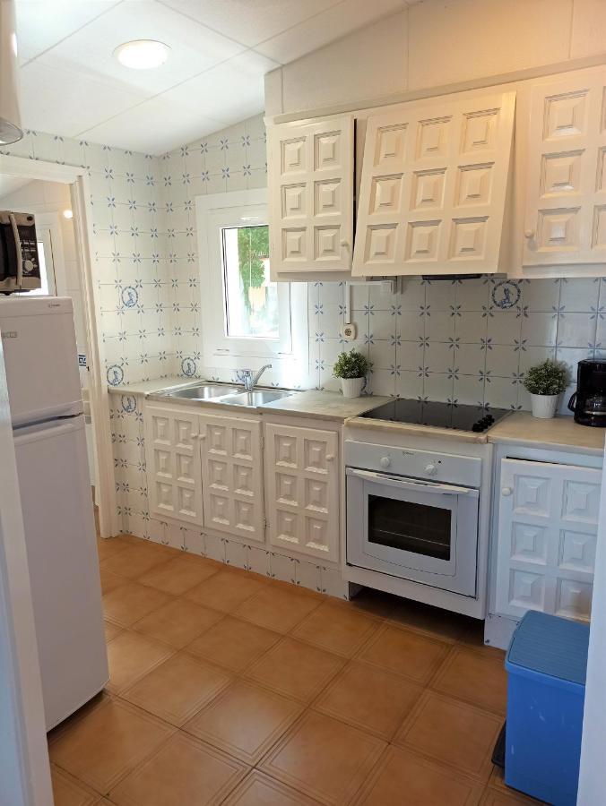 Trill Las Brisas 2-4 Pers L'Estartit Exterior photo